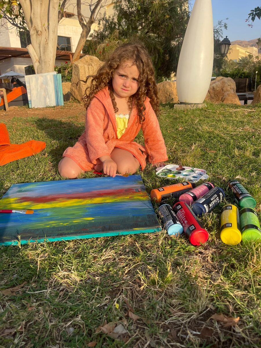 Art therapy session at the Dead Sea, Jordan, photo 5